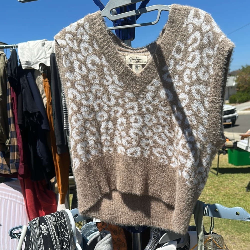 Jessica Simpson Tan and White V-Neck Sweater Vest